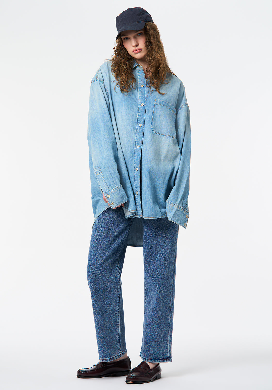 Safiya Women's Oversized Denim Shirt, Light and Worn – Buffalo Jeans