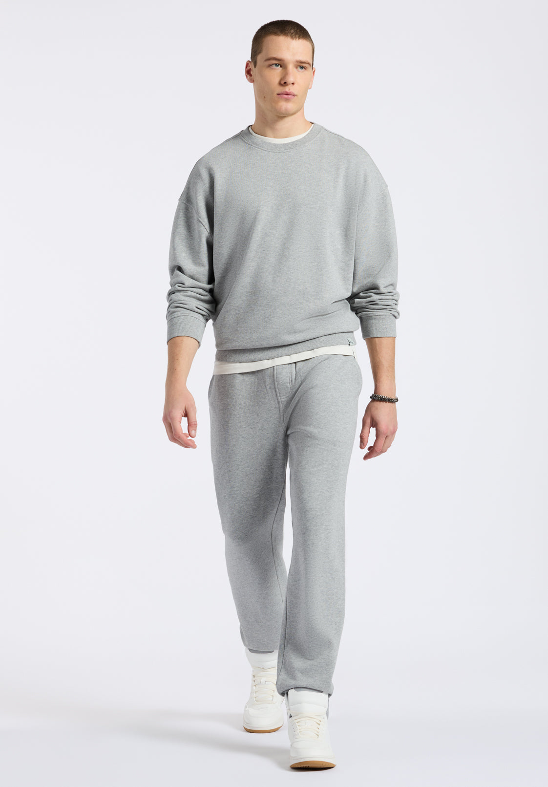 Famke Men's Relaxed Sweatshirt, Heather Grey – Buffalo Jeans