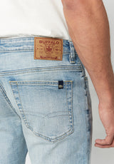 Straight Six Men's Jeans in Crinkled Light Blue - BM22762