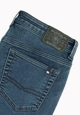 Six Men's Straight Freedom Flex Jeans, Whiskered - BM26018