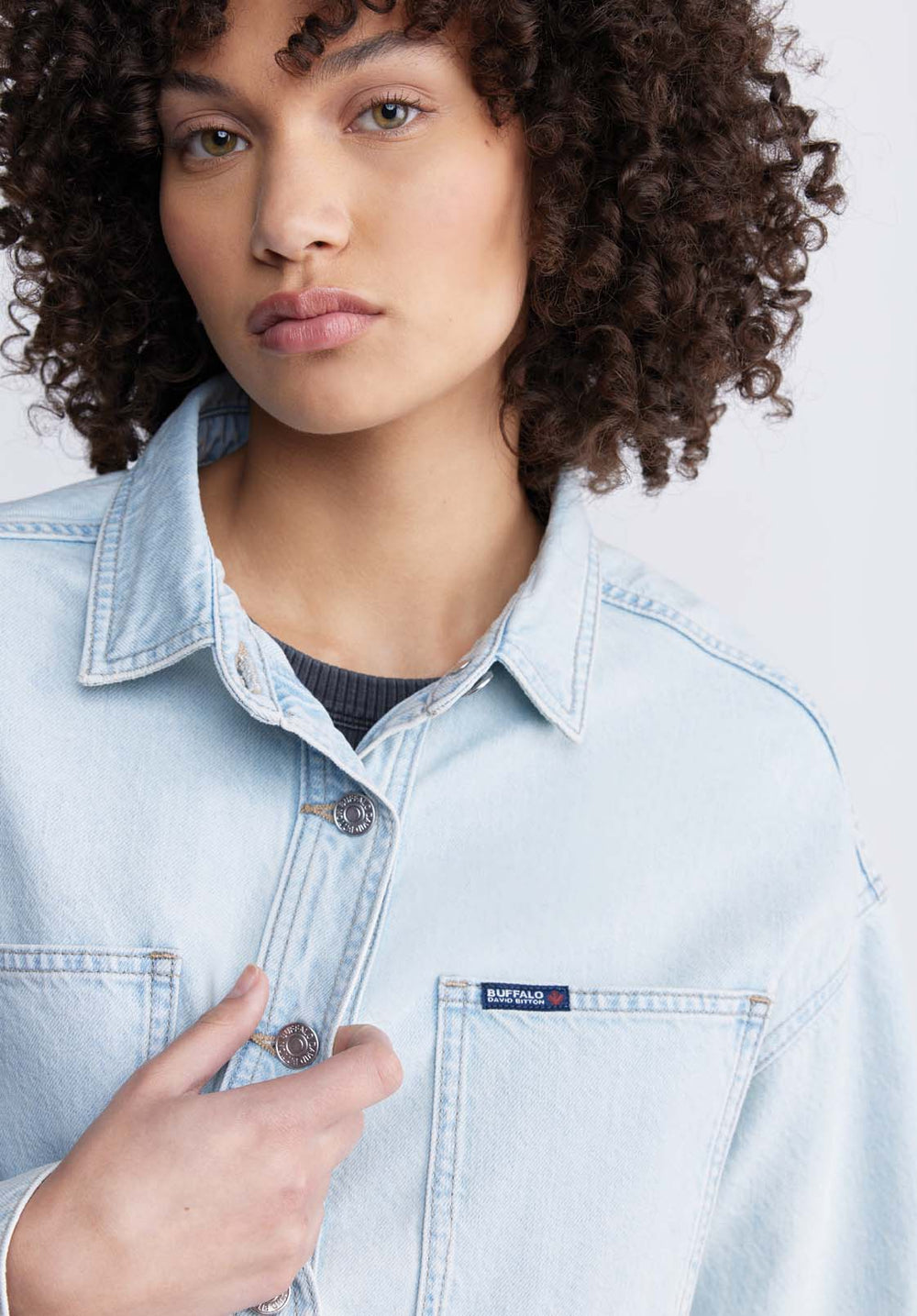 Buffalo Jeans Women's Sydney Denim Shacket in Bleached Blue