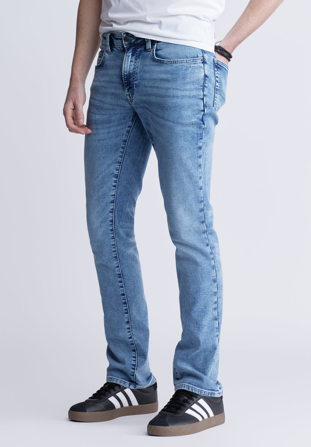 Ash Men's Slim Freedom Flex Jeans, Sanded Wash – Buffalo Jeans