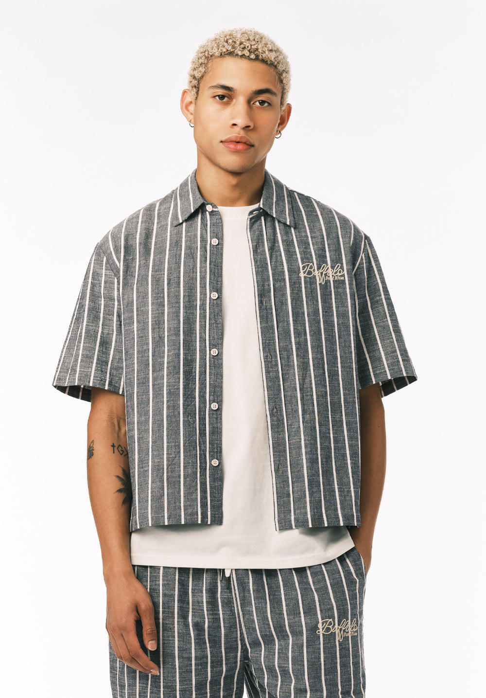 Scott Short Sleeve Striped Boxy Cropped Shirt – Buffalo Jeans