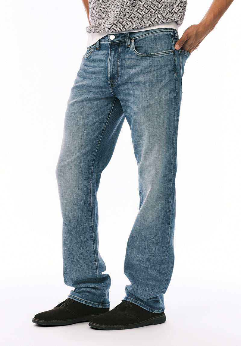Relaxed Straight Driven Men's Jeans, Worn Out Blue - BM26155