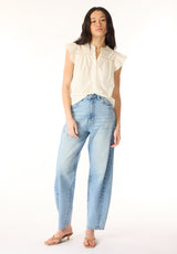 Buffalo Women Tops Beige Knit Tees Short Sleeve V-Neckline Embroidered