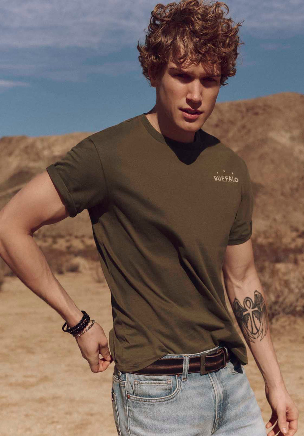 Toftlund Men's Graphic T-Shirt with Bull Skull Print, Fern