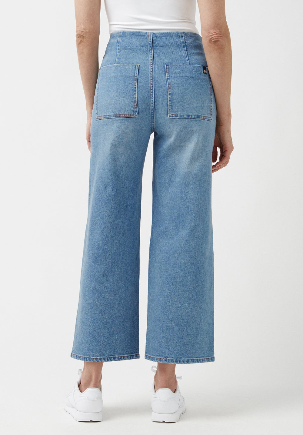 Adela Women's High Rise Cropped Jeans, Sanded Mid Blue – Buffalo Jeans