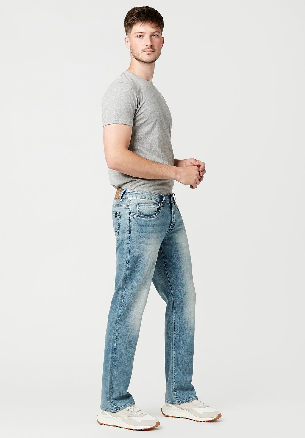 Relaxed Straight Driven Men's Jeans in Sandblasted Light Blue – Buffalo ...