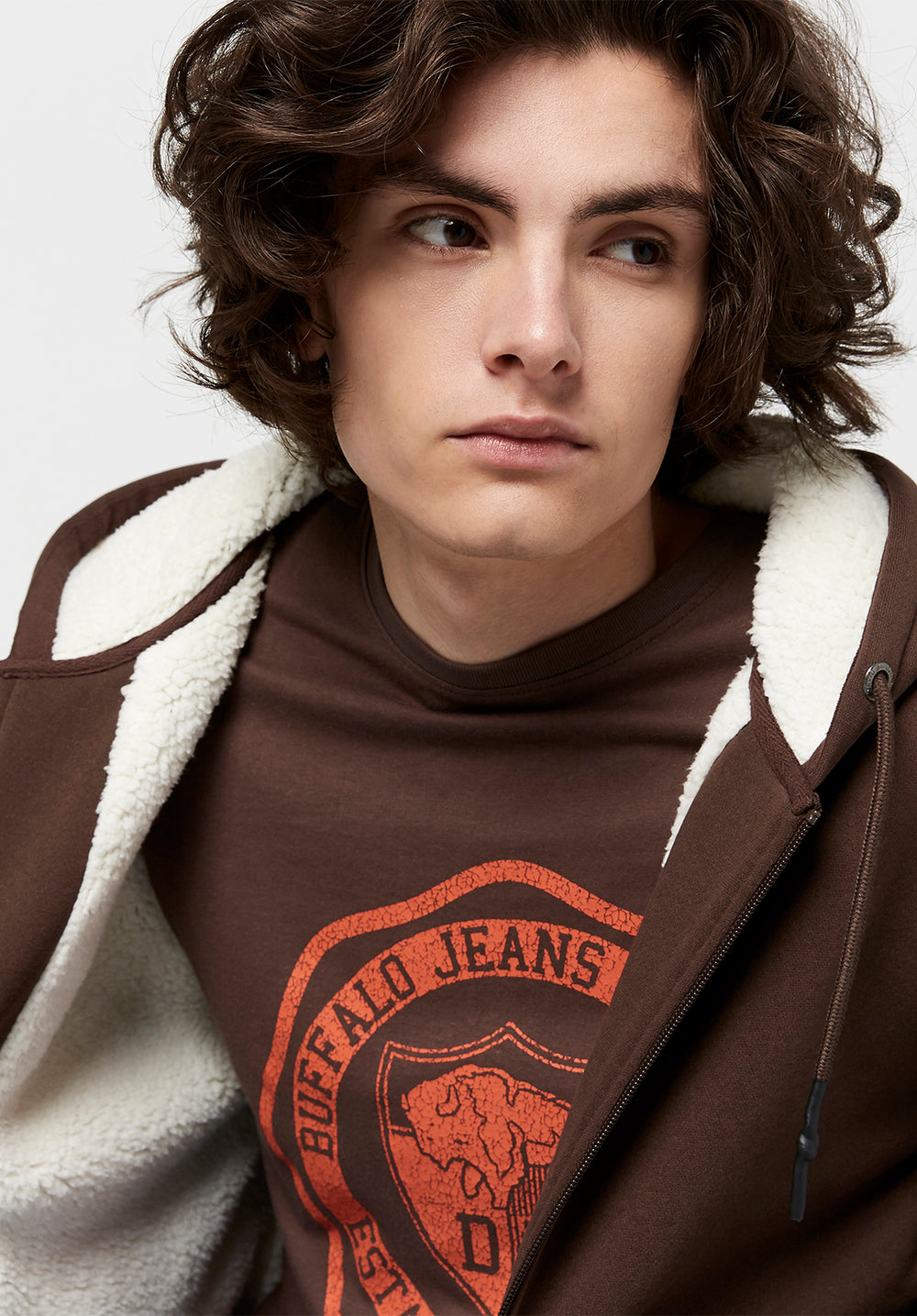 BM23800_68434_1000x.jpg?v=